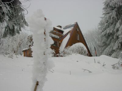 Unser Haus im Schnee